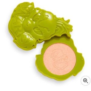 NWT The Grinch x Makeup Revolution Snarky Highlighter